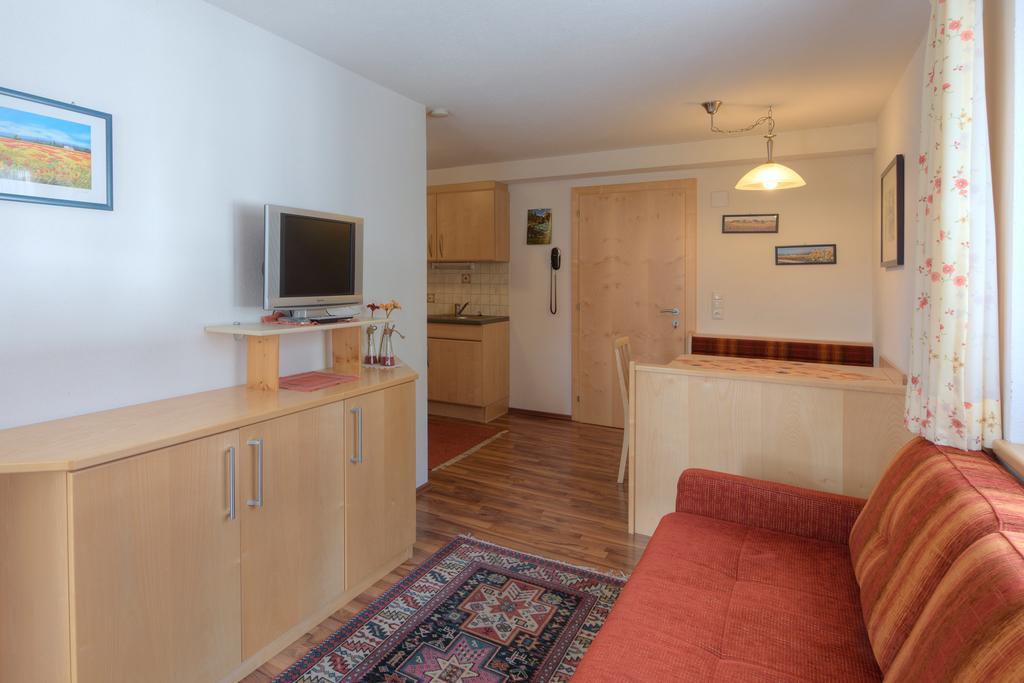 Appartement Ebster Pettneu am Arlberg Exterior photo