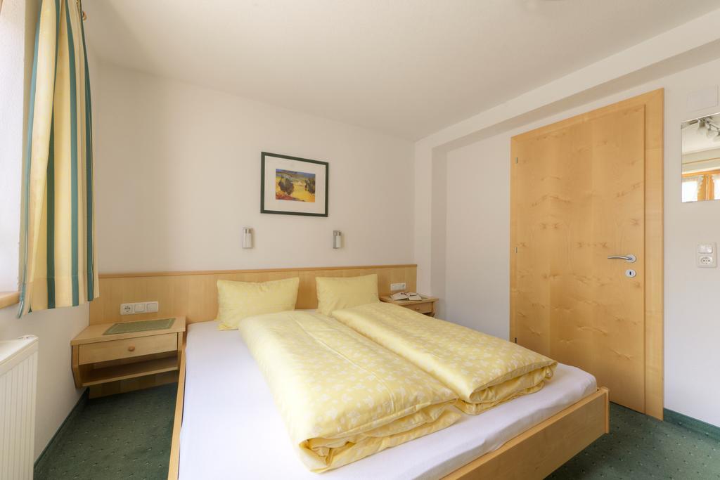 Appartement Ebster Pettneu am Arlberg Exterior photo